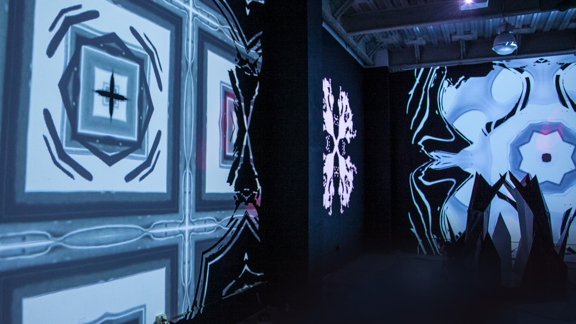 00 Project - hand painted murals with projection mapping
